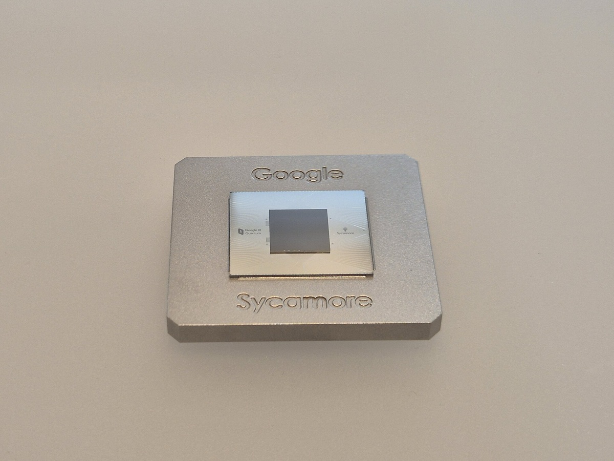 Google's Sycamore superconducting quantum processor on display at the Deutsches Museum in Munich - the predecessor to the Willow chip that Google Quantum AI used to demonstrate the Quantum Echoes algorithm.